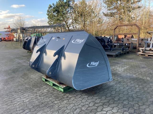 Fliegl SKOVL TIL MASSEGODS Schaufeln