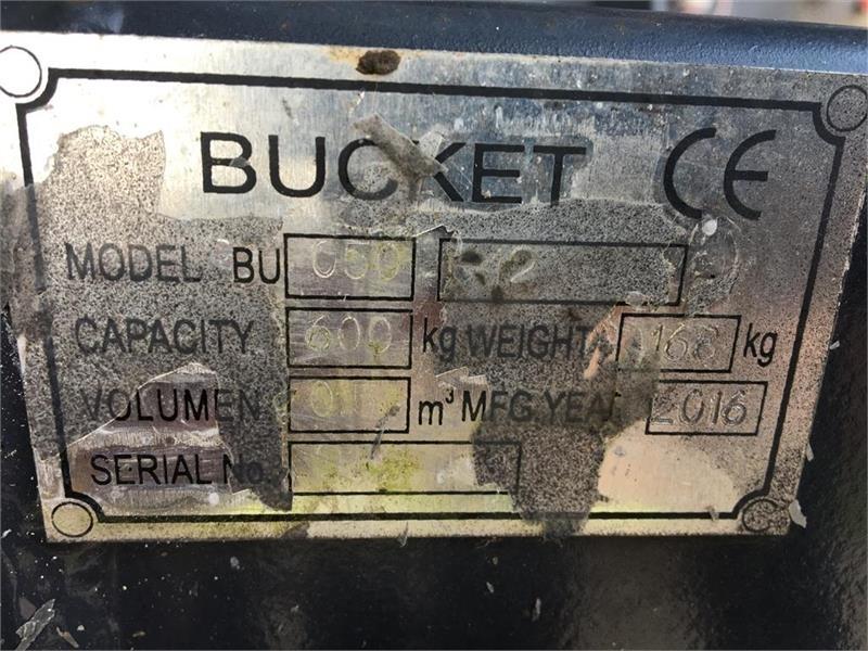 - - - Skovl til VM Loader 1050 Andere Zubehörteile