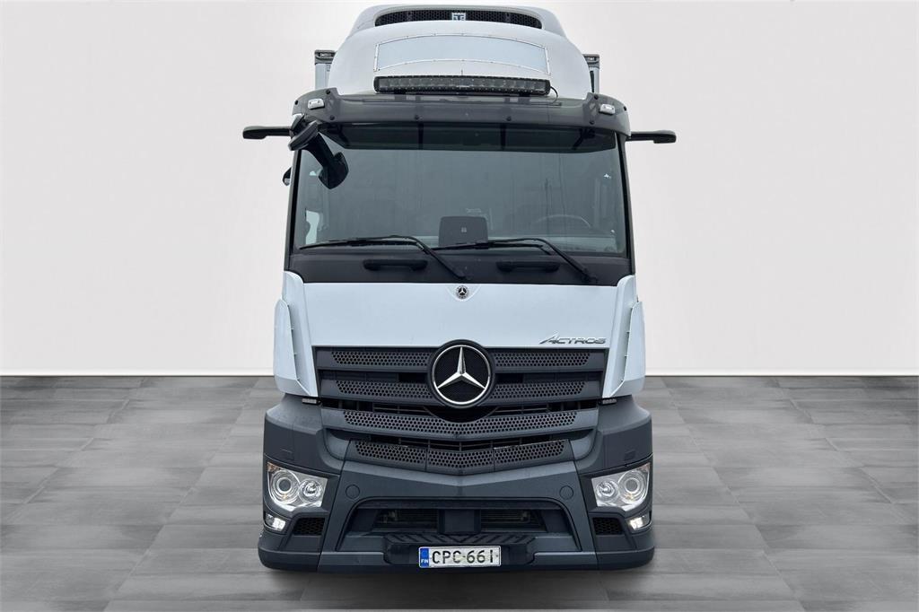 Mercedes-Benz 2553L FRC 06/2027 9.9m Kylmä-/Lämpökori kuorma-autot