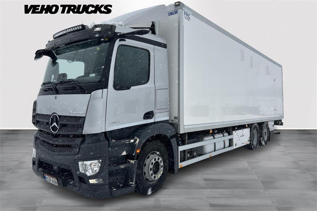 Mercedes-Benz Actros 2551 L Fokor umpikori 10m FRC 10/2027 Kylmä-/Lämpökori kuorma-autot