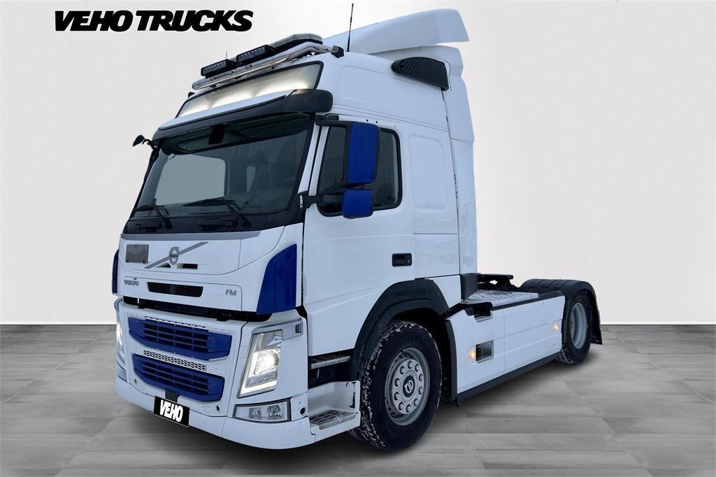Volvo FM 4X2 Vetopöytäautot