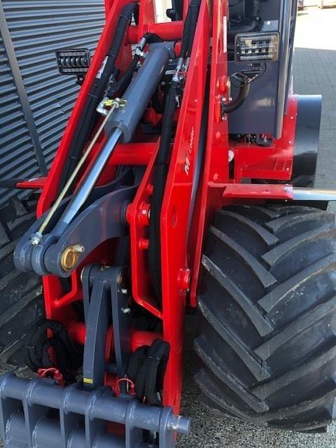 VM Loader 1050 LX ny yanmar moter 4tnv 86 - 49 HK Minilader